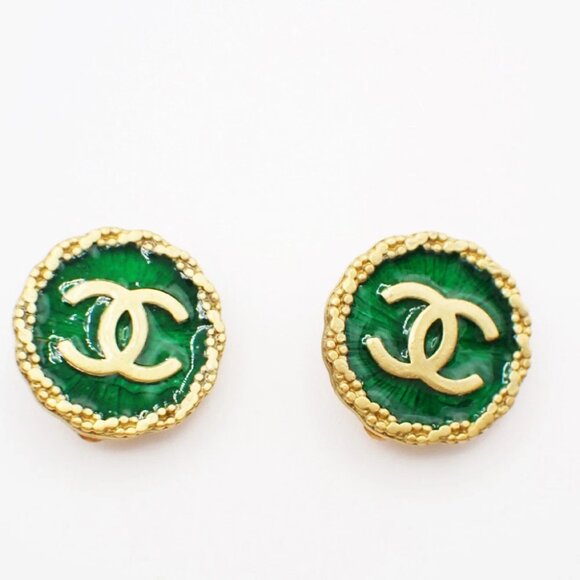 CHANEL CC Logo Earring 95P Clip-On Green Gold GHW Accessory Vintage 87RF631 - Picture 1 of 9